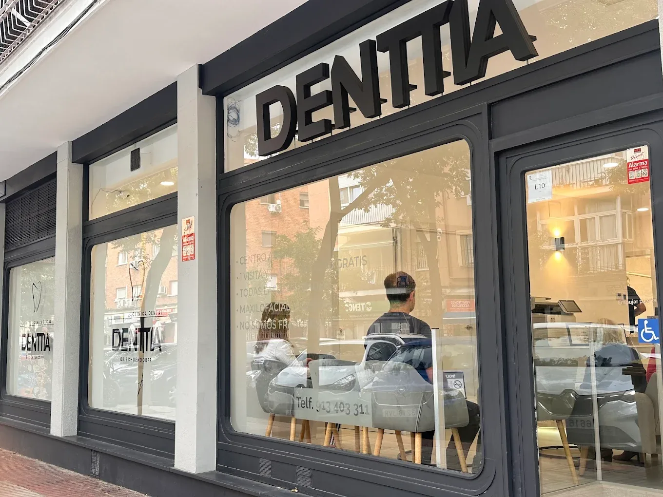 Clínica Denttia — web SEO captación pacientes Alicante